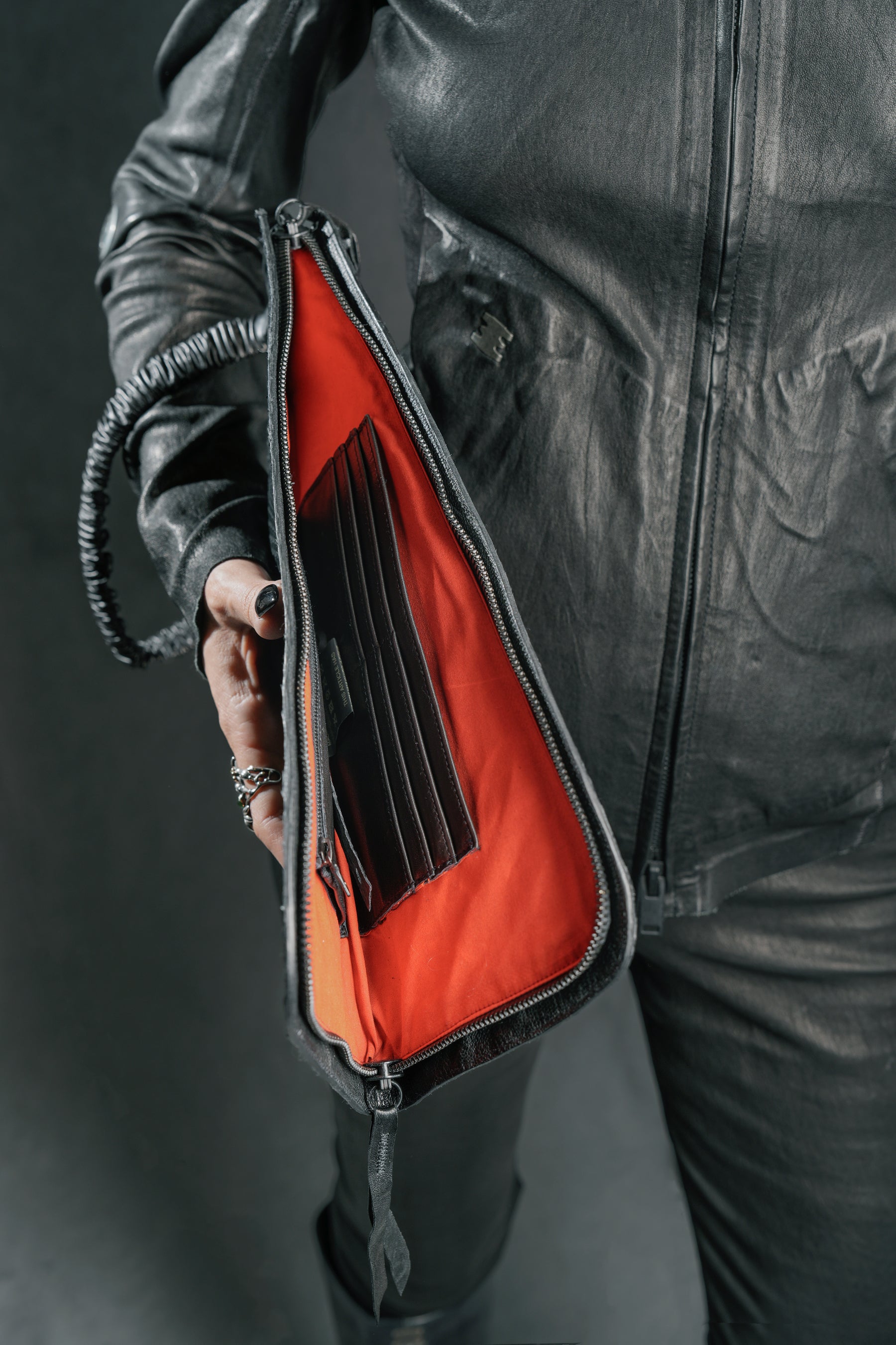 Isaac Sellam Experience - Bordeaux Leather File Folder – isaac