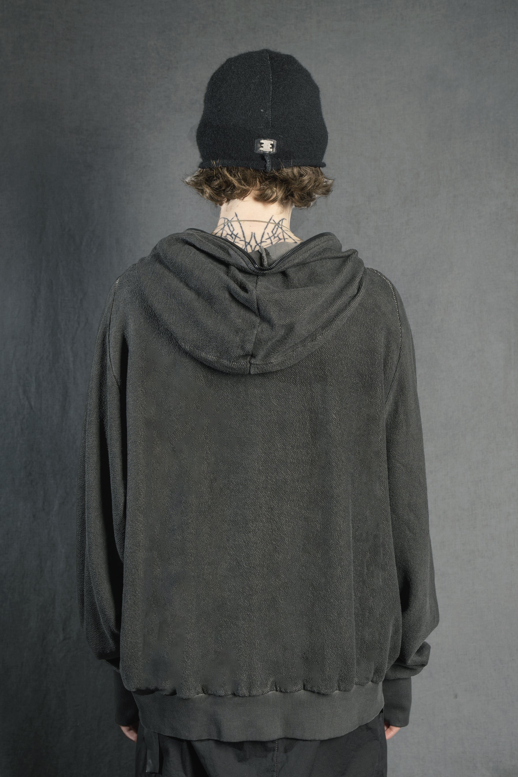 69 by Isaac Sellam - Zippyhood Sponge Plomb – isaac-sellam