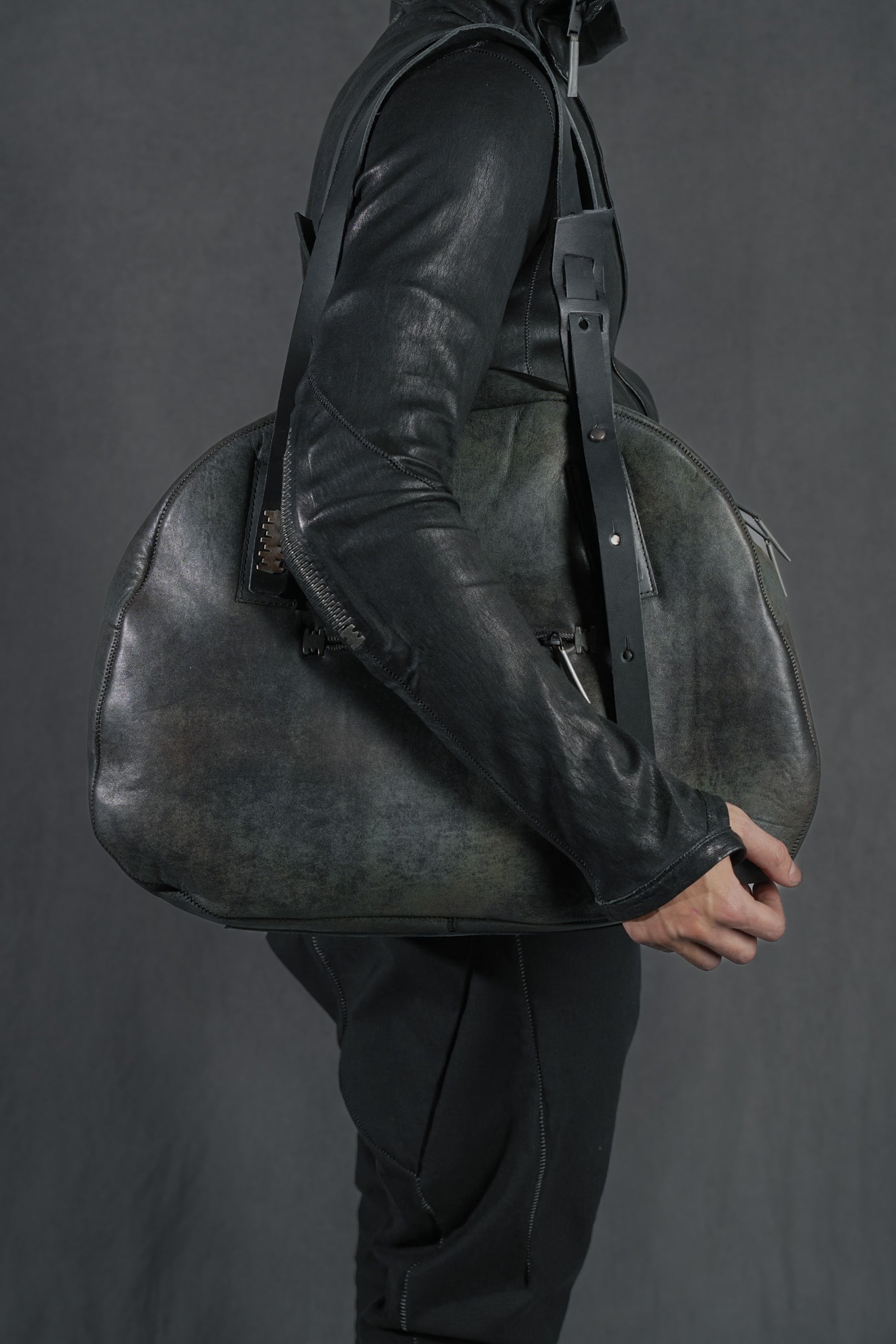 BAGS – isaac-sellam-experience-69