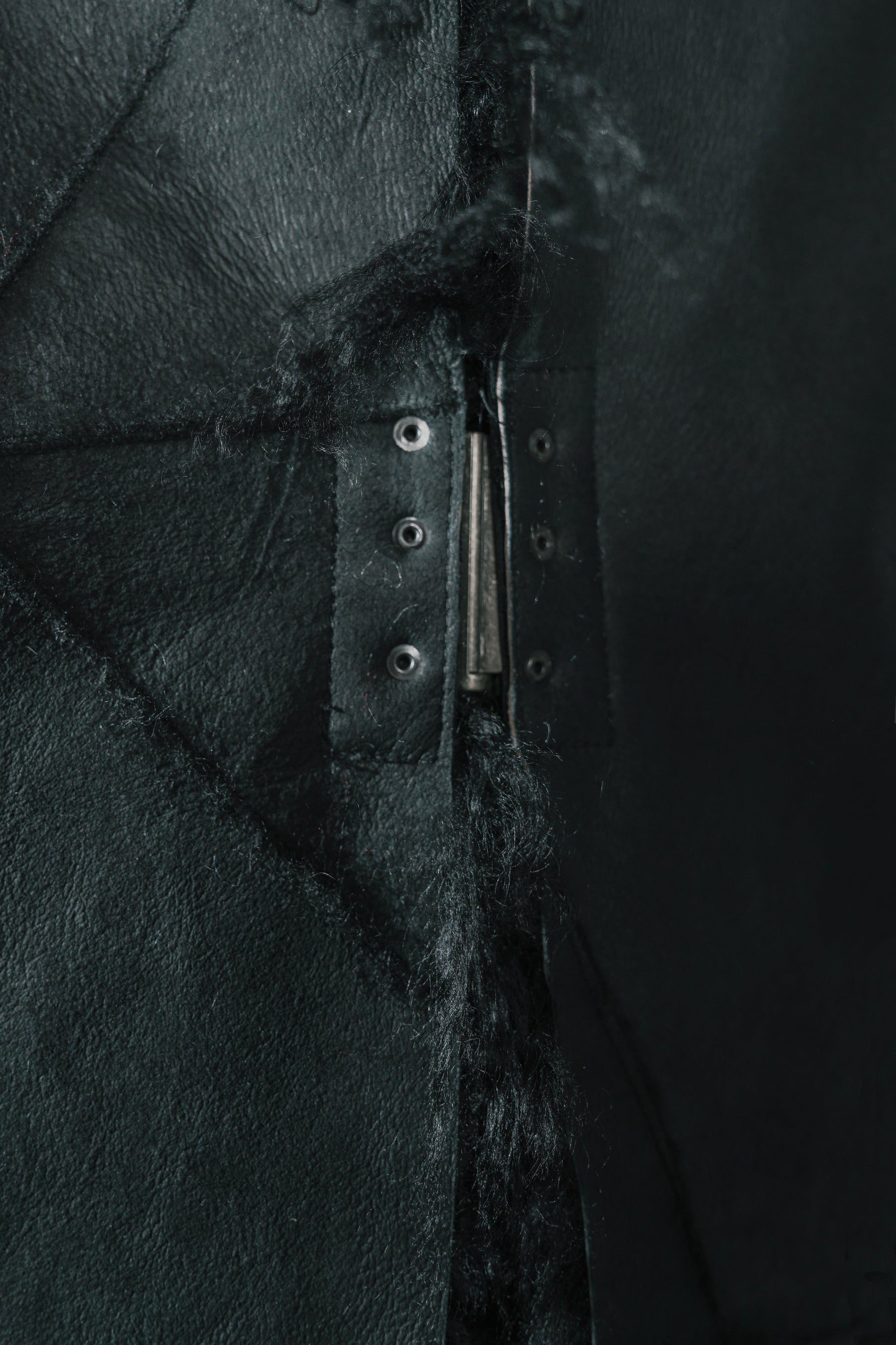 PROXENETE MONGOLIE NOIR