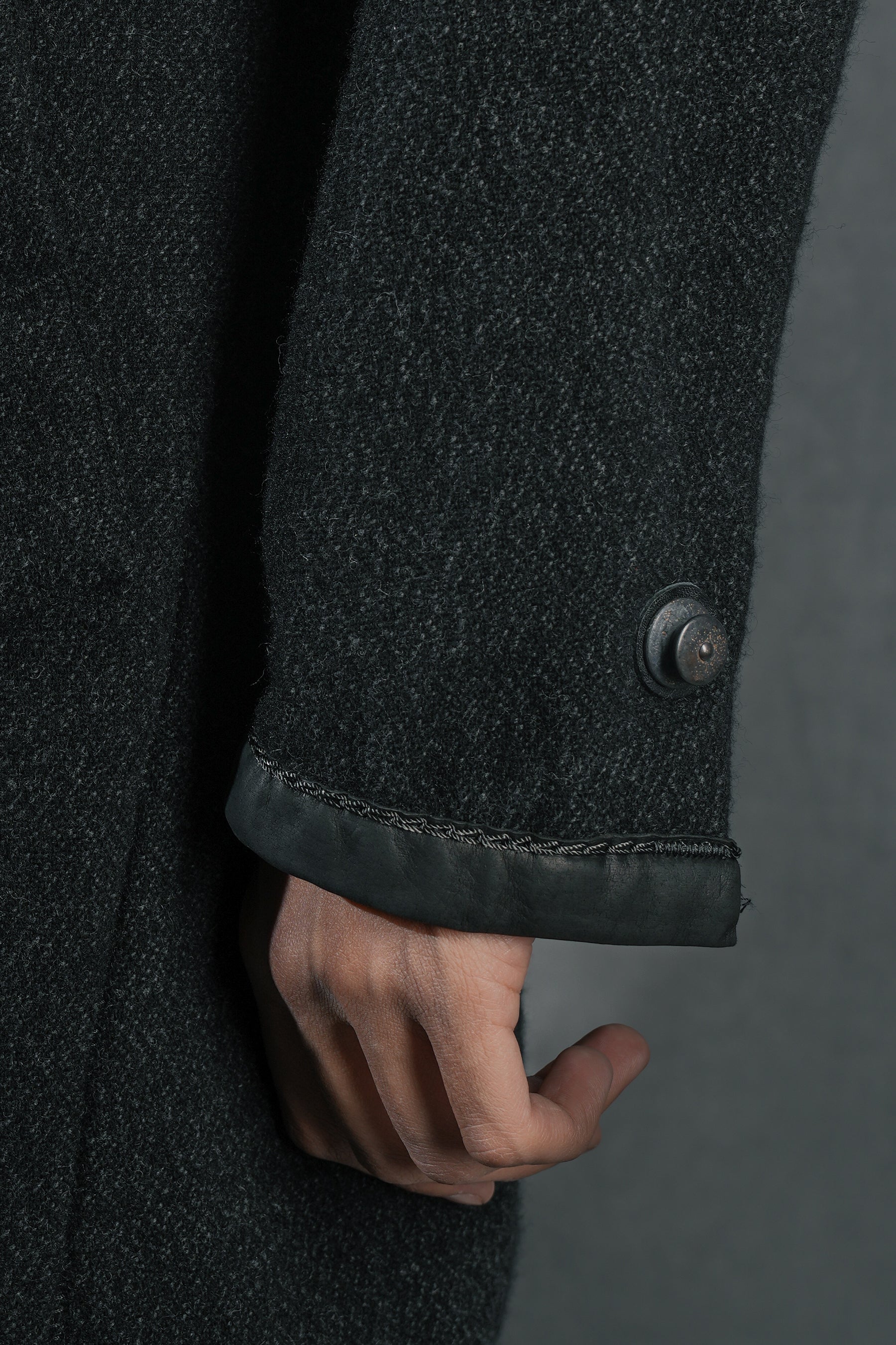 HIGH COAT LAINE NOIR