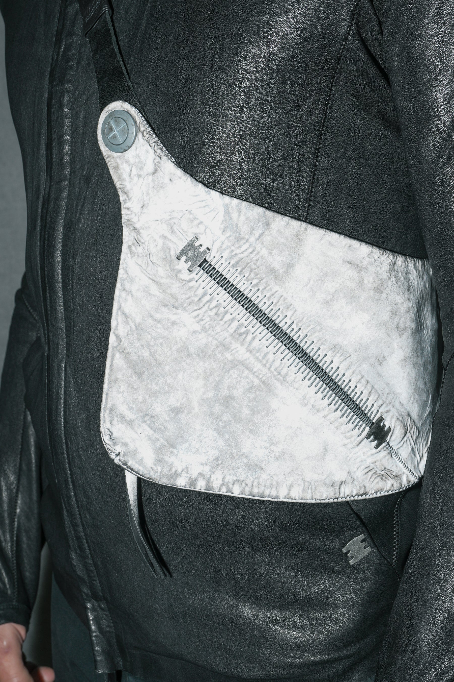 BAGS – isaac-sellam-experience-69