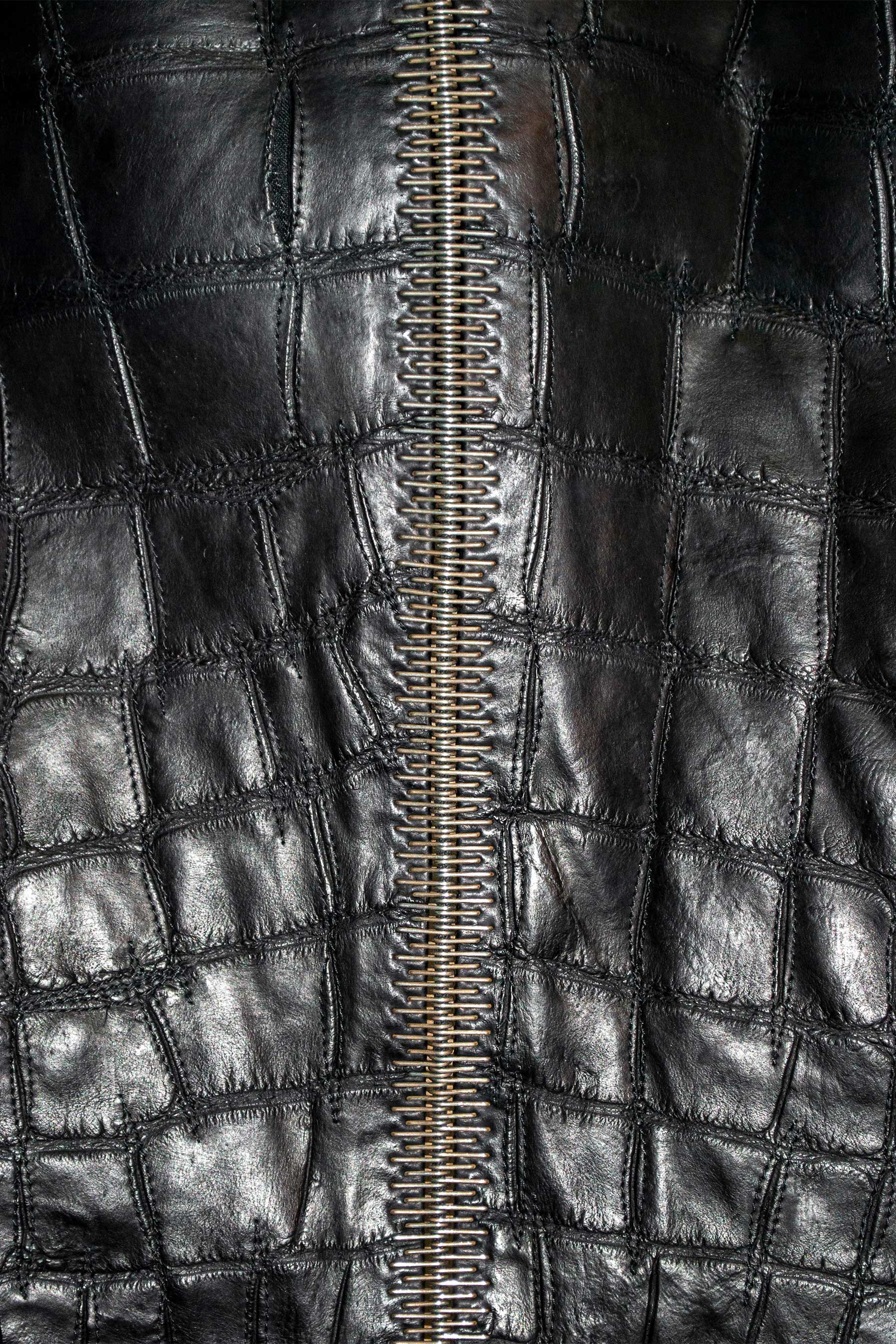 SUBVERSIF ALLIGATOR BLACK