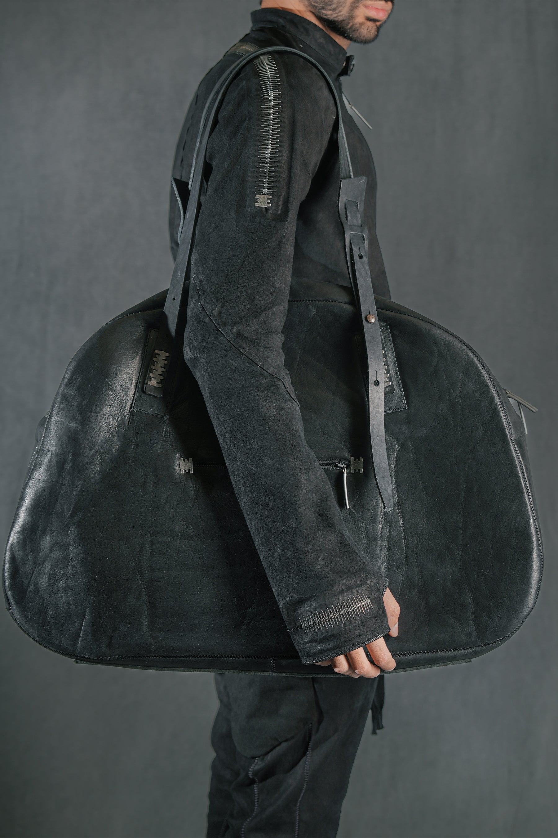IS - ACCESSORIES – isaac-sellam-experience-69